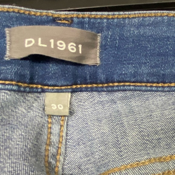 DL1961 Mara Ankle Jean - Picture 6 of 13